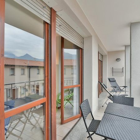 Appartement Voor 6 Personen, Aan Het Comomeer Acquaseria Exterior foto